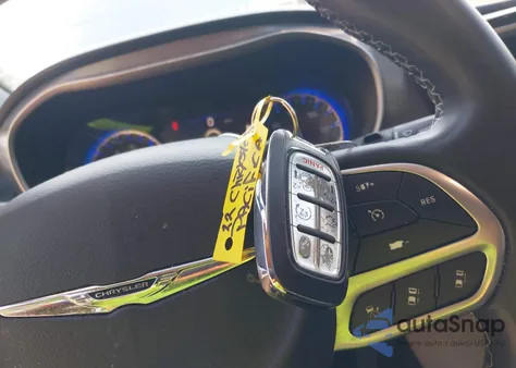 2022 Chrysler Pacifica Touring L из США, поврежденный, VIN 2C4RC1BG5NR116967